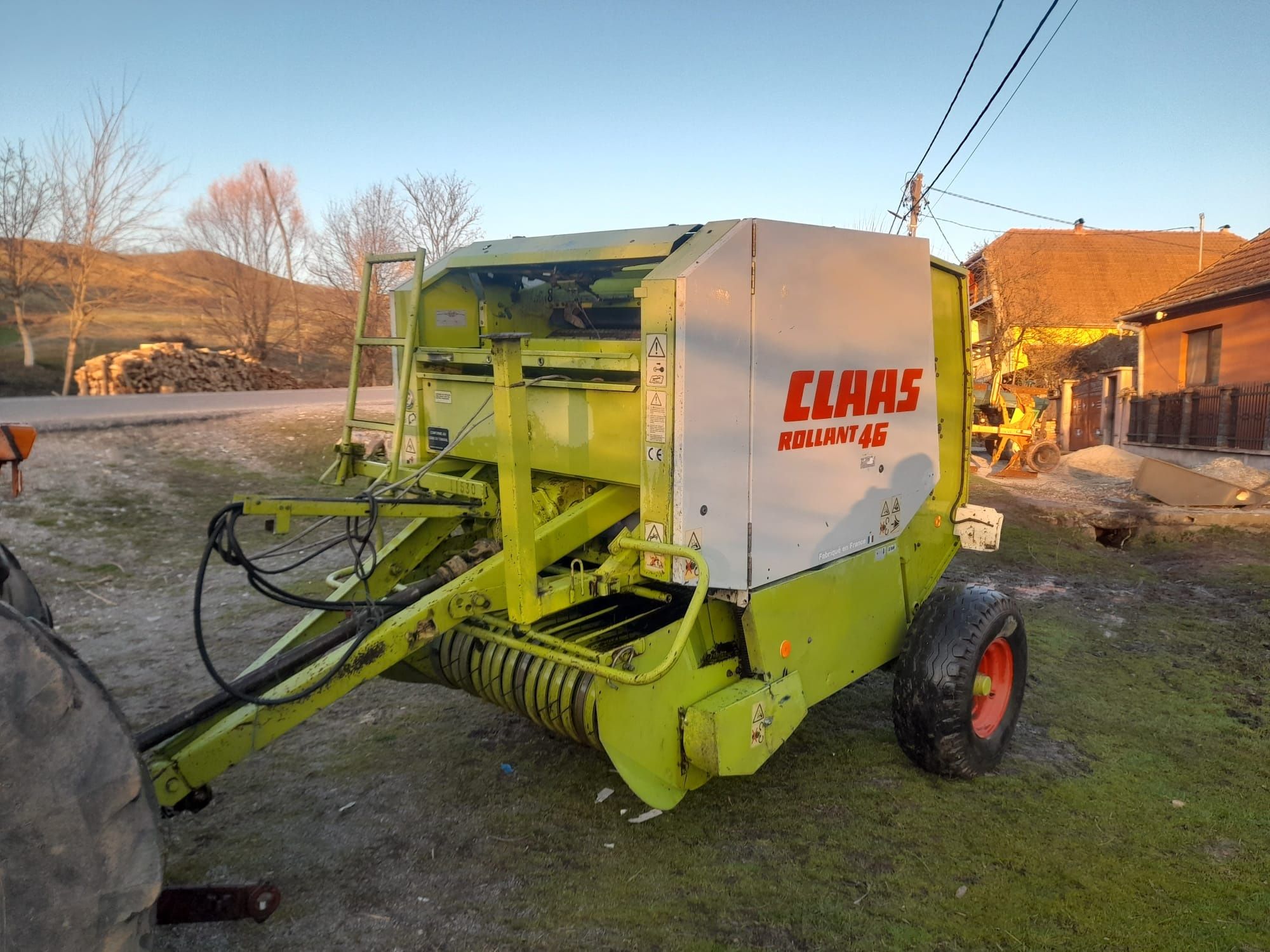 Vând presă de balotat Claas 46
