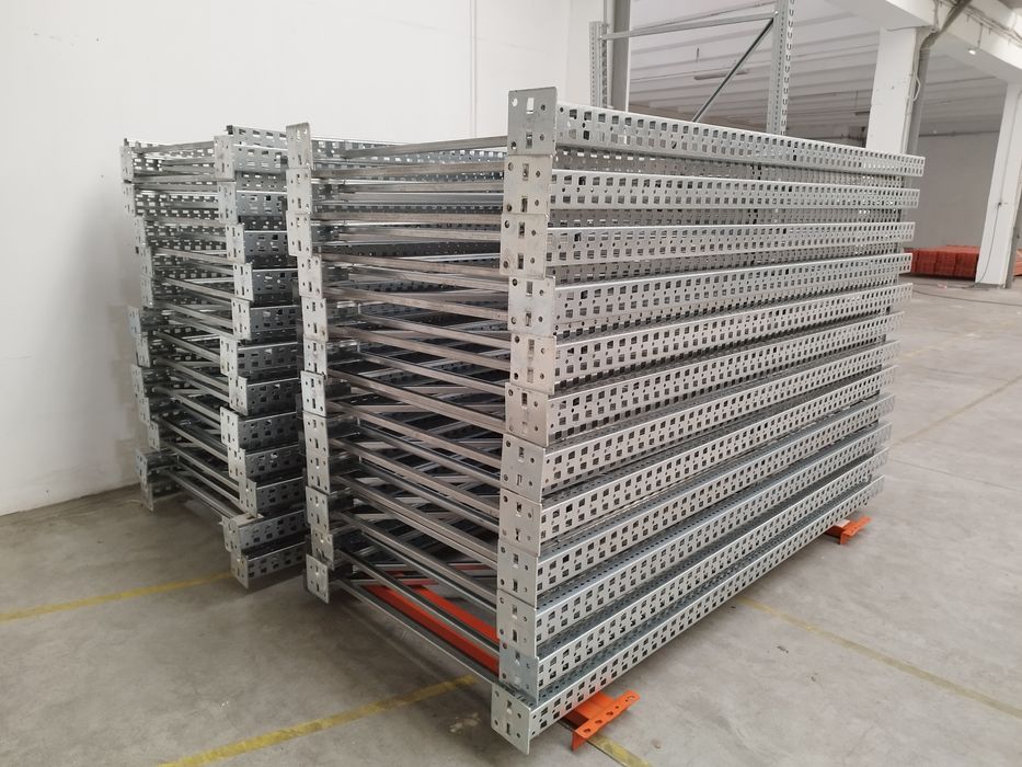 Rafturi Metalice Meta