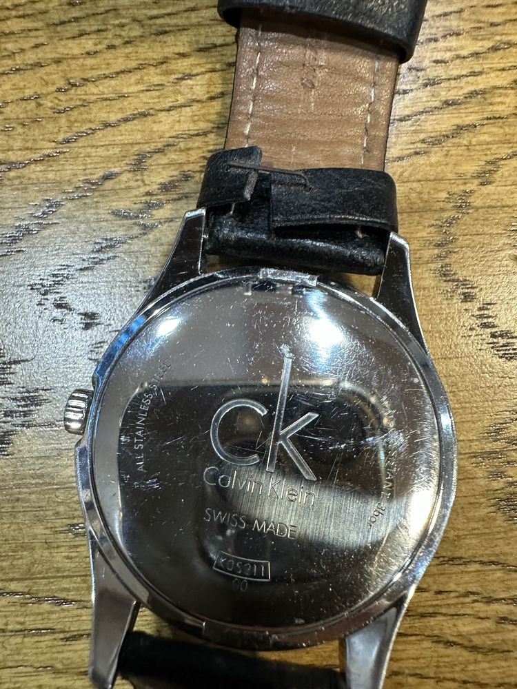 продавам часовник Tissot и Calvin Klein
