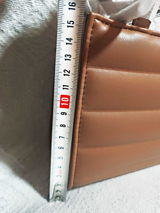 Оригинална чанта Calvin Klein