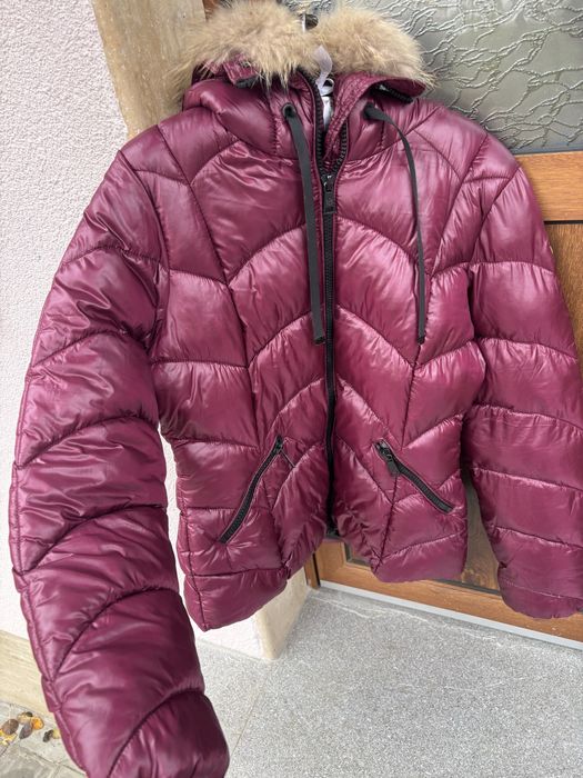 Дамско яке с пух