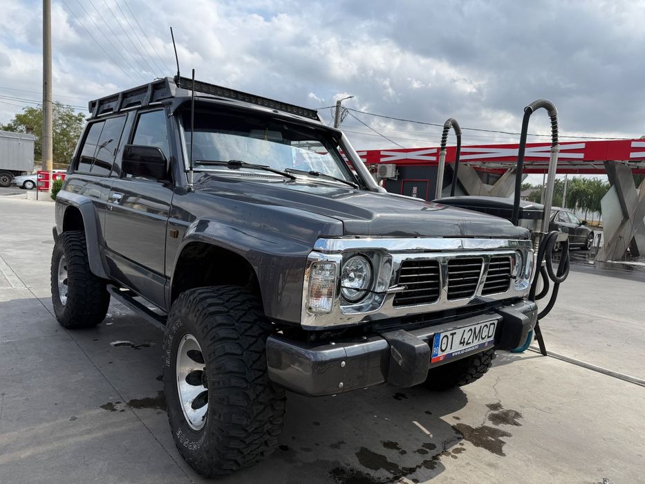 Nissan Patrol Nissan Patrol Y60 Autoutilitară AC