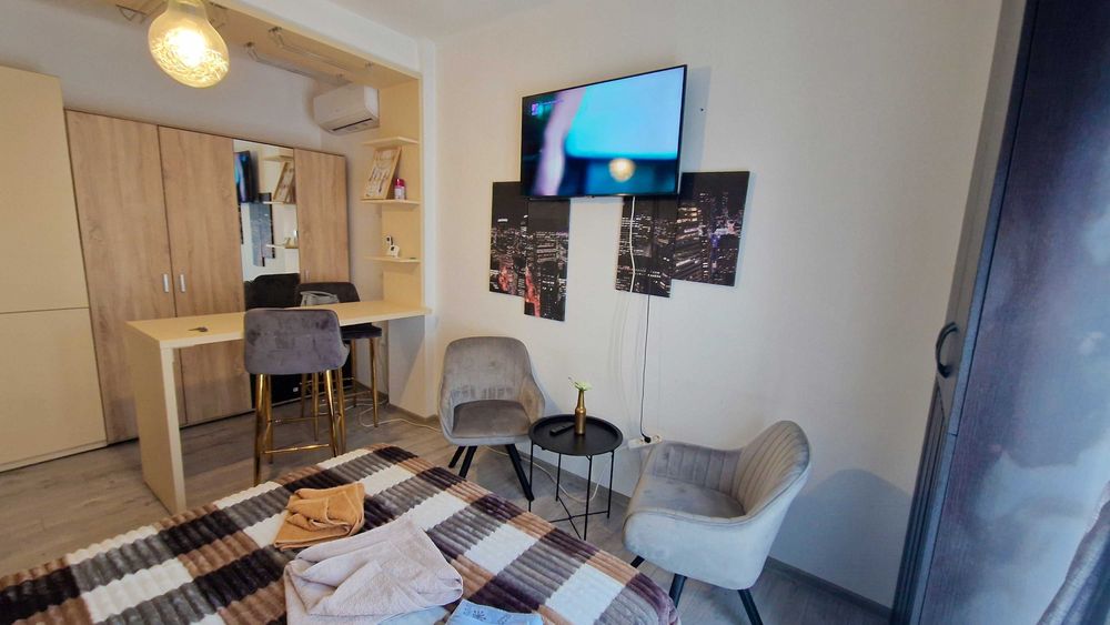 Garsonieră de închiriat chiar în inima Târgului de Crăciun Craiova!