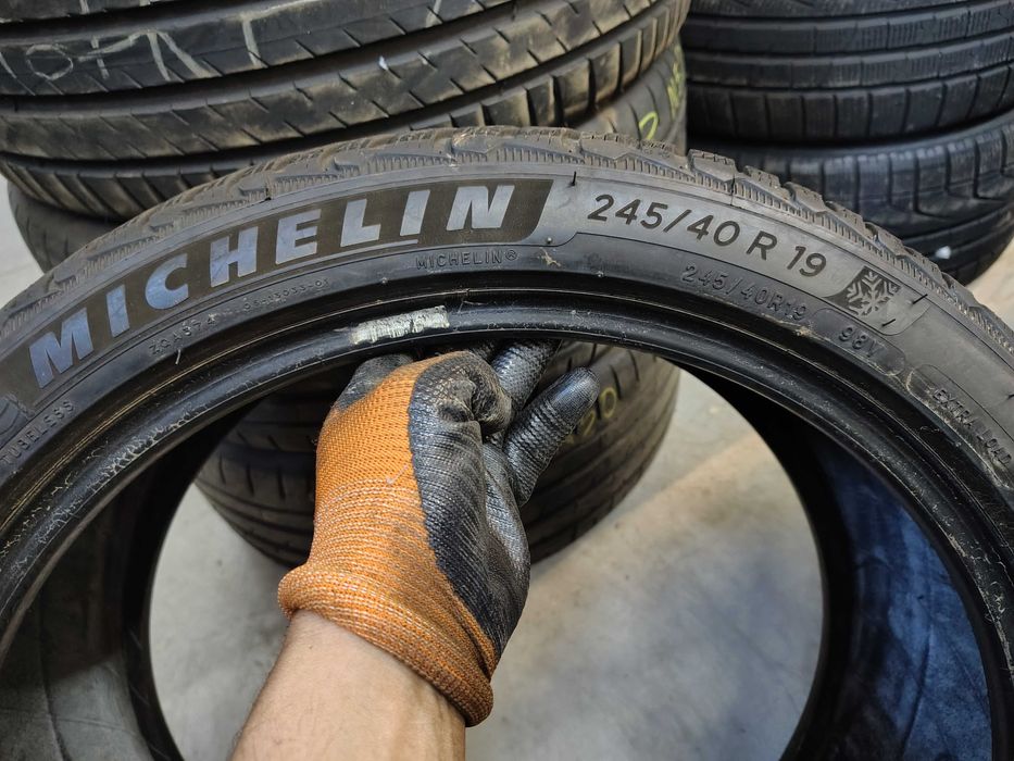 4бр.зимни гуми MICHELIN 245 40 19 DOT21 цена за брой