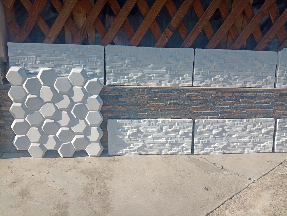 Plăci ipsos model fagure 3D și dreptunghiulare