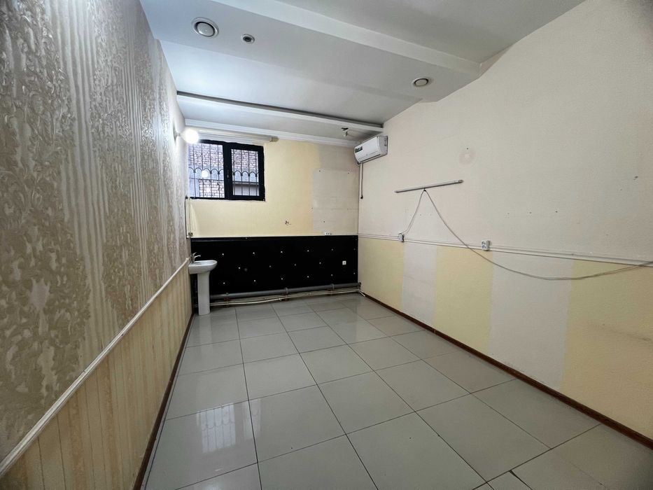 200 м² на первой линии — место, где ваш бизнес будет на виду! (55)