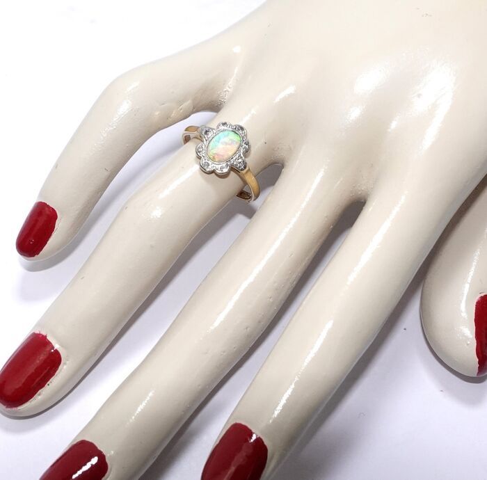 Inel aur 18 și platina cu diamante și opal natural cu certificat
