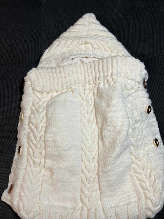 Sac de dormit crosetat manual si dublat cu finet - nou nascut