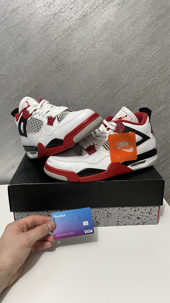 Air Jordan 4 Retro “Fire Red” (2020)