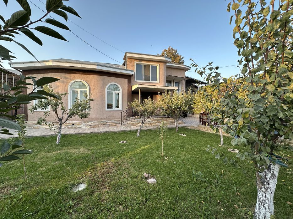 Мирзо Улугбек Район Поселок Улугбек продается участок 6.7 соток