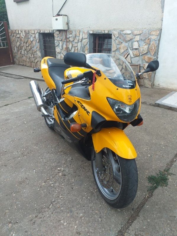 Honda Cbr 600 f4