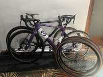 Super oferta !! 2 cursiere gravel- carbon Rapha/ 3T (13v/11v)-mas.L/M