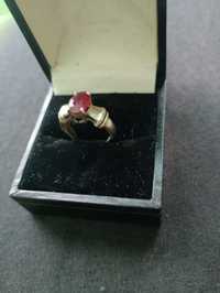 Сребърен пръстен с рубин