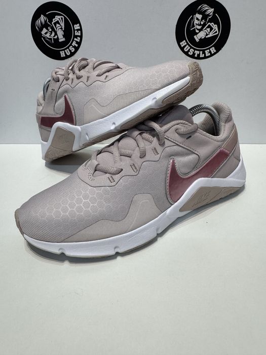 Маратонки NIKE LEGEND .Номер 39