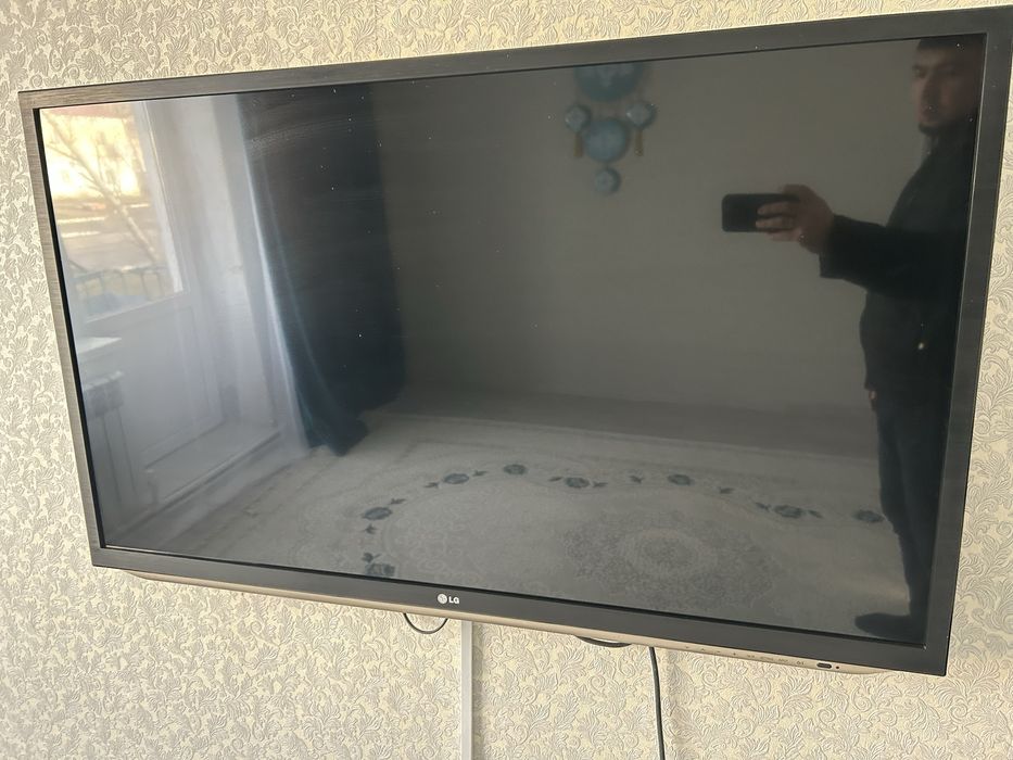 Продам телевизор LG, в хорошем состоянии,