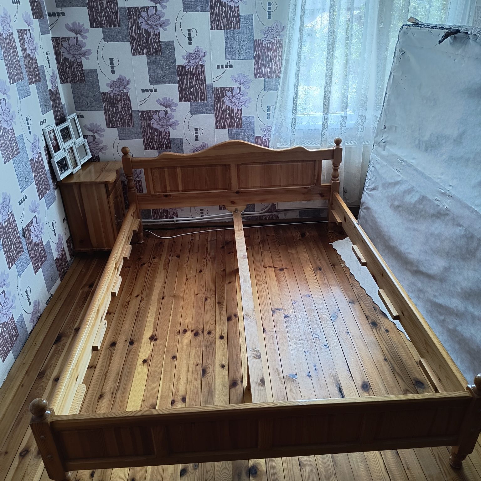 Спалня масив 144/190
