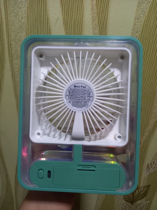 Mini shomollatgich va havo namlatgich