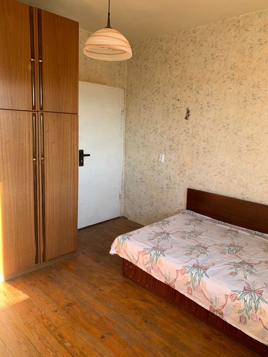 ЧЕТИРИСТАЕН апартамент в Карлово