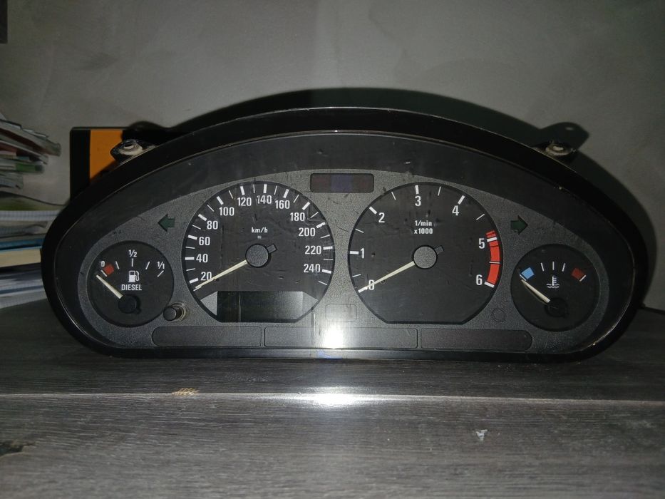 Ceasuri e36 pentru pc sau laptop