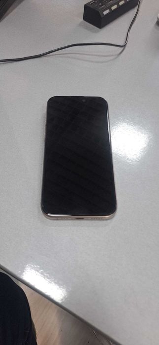 iPhone 15 Pro Natural Titanium