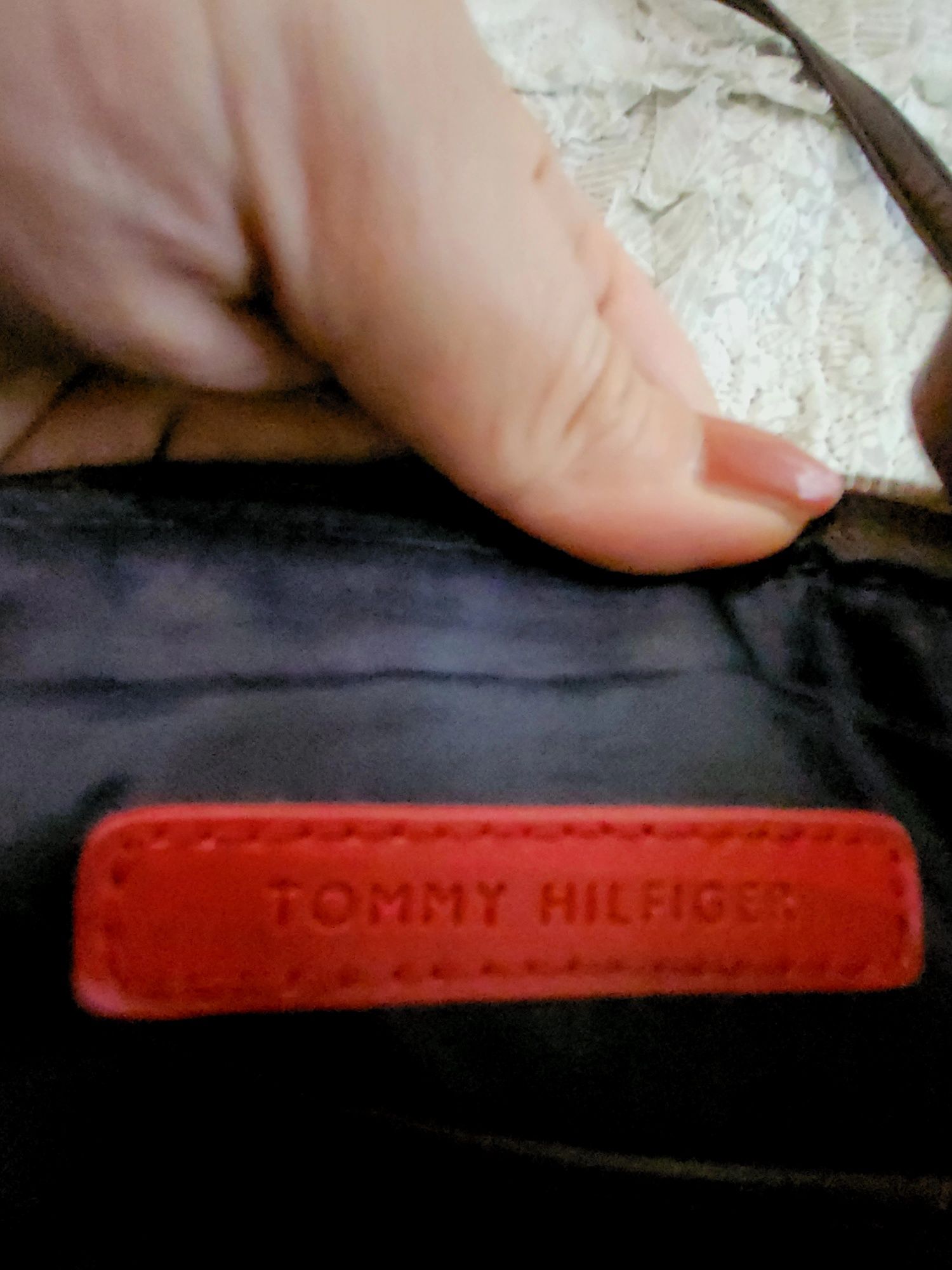 Чанта Tommy Hilfiger