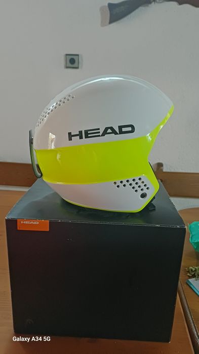 Продавам каска за ски и сноуборд