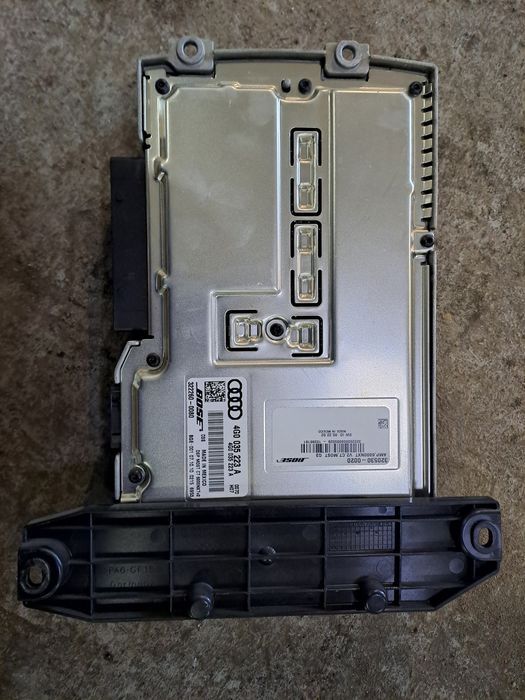 Statie/Amplificator Bose Audi A6/A7/A8 cod 4G0035223A