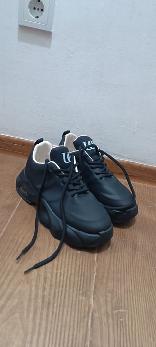 Обувь на высокой платформе