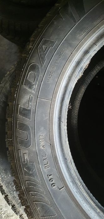 Гуми 2бр 195/65/15 - 1бр- 75лв