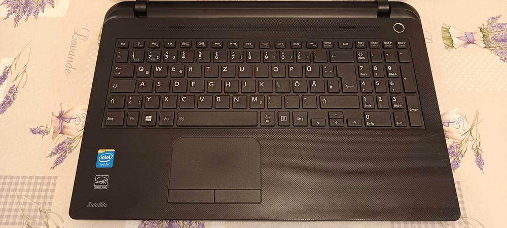 Laptop Toshiba Satellite C50t Intel Quad Gen 4 15.6 40Cm Ram 8Gb