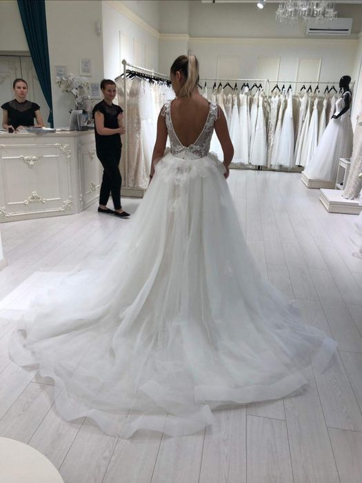 Rochie mireasa  Maya Fashion si 2 voaluri cadou !