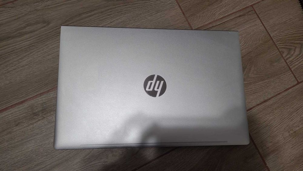 Laptop HP EliteBook 450 G8 , i5-1135G7 , 32 gb ram -tastatura luminata