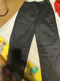 Pantaloni vans 28