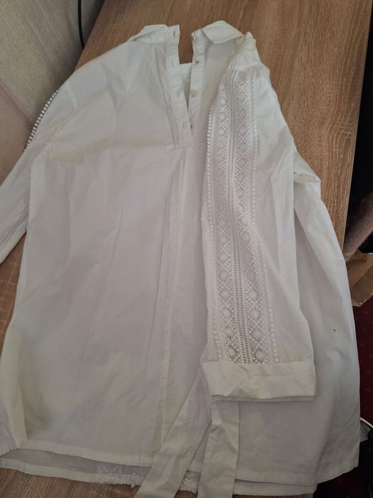 Bluza dama cu broderie