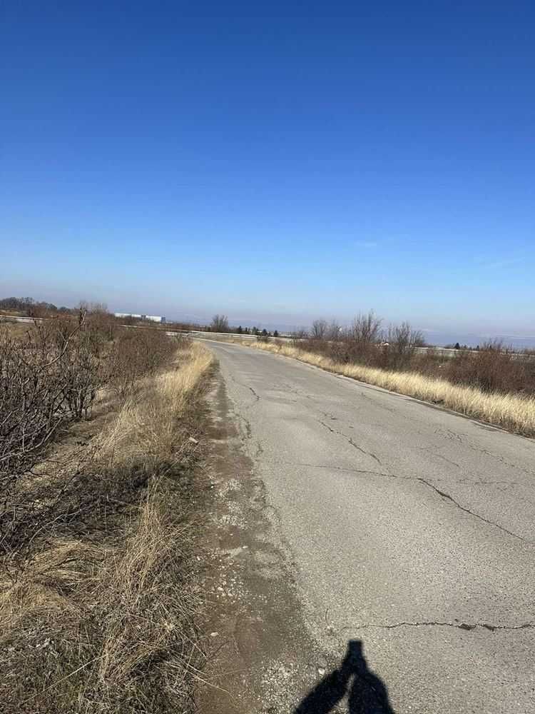 Продава се Парцел в София, Филиповци - 8794 кв.м за 20 €/кв.м - Снимка #1