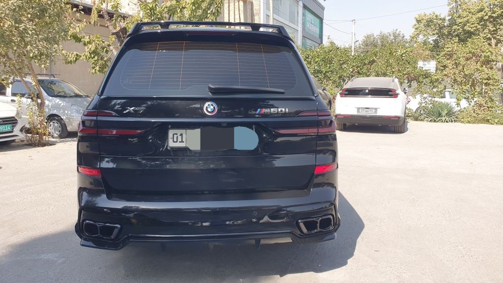 BMW. X7. 50i Indivedual. Yili 2019. Yurgani 97000. Narxi 88800