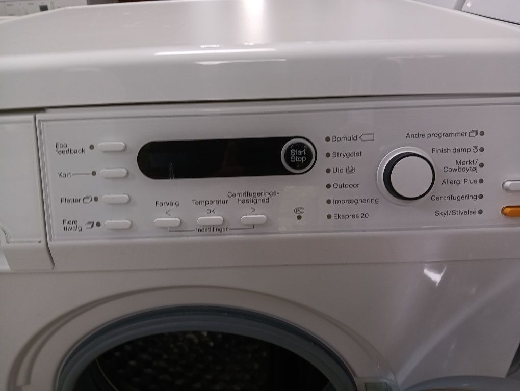 Комплект пералня и сушилня с термопомпа Миеле Miele EDITION111 A+++8кг