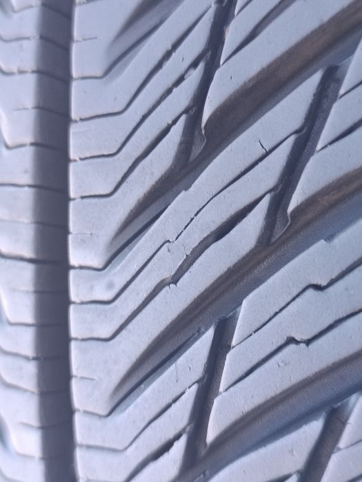 235/55/18 Michelin