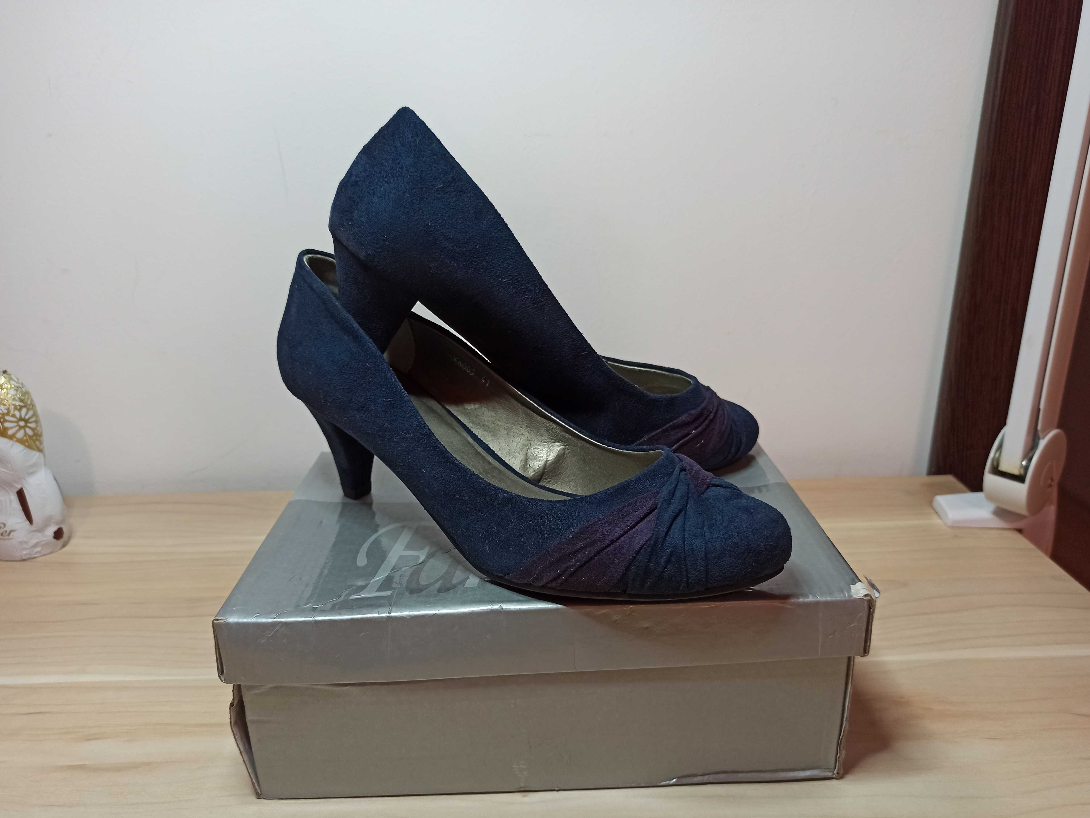 Pantofi albastri dama masura 40