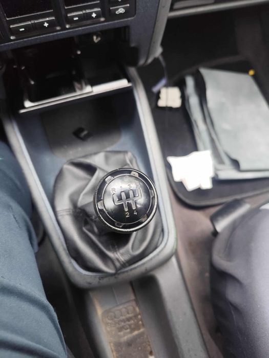 Ауди а3 1.9 110 на части