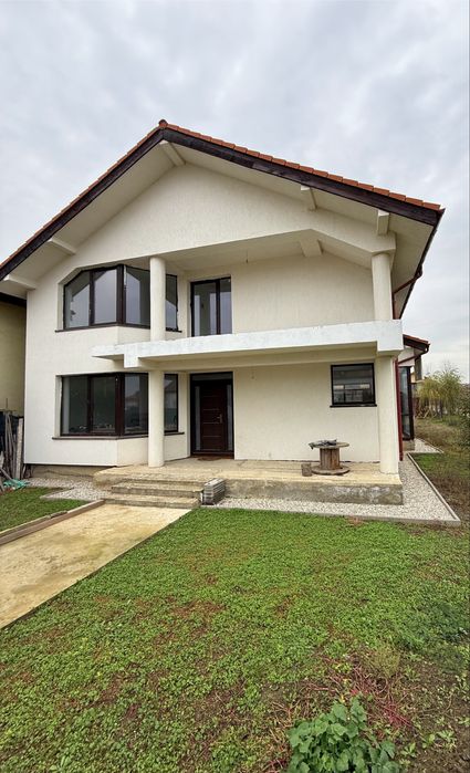 Casă 240mp construiti, 511mp teren zona Selgros