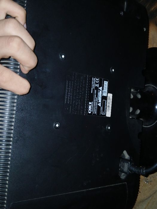 Vand televizor de bucătărie