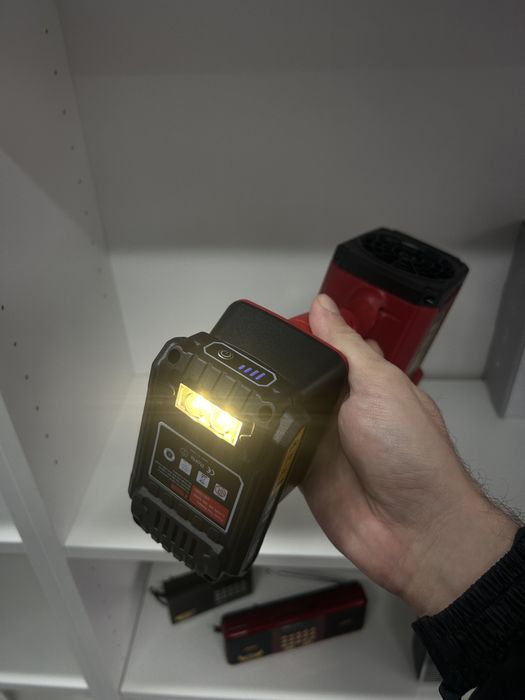 Suflantă industrială F019, 18V Li-Ion – puternică, portabilă, nouă