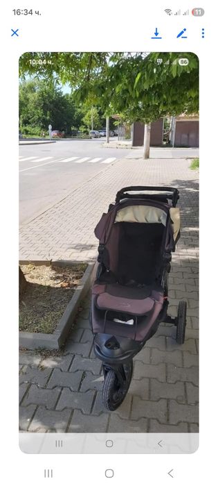 Подарявам детска количка