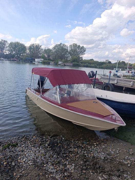 Forward 5,20, motor Mercury 50 efi injecție