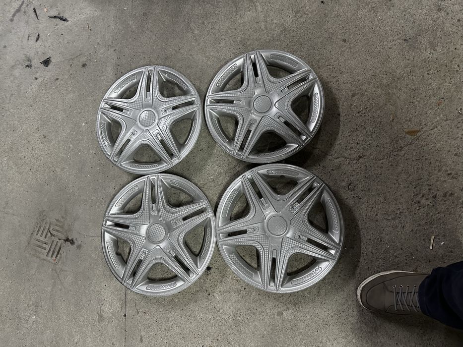 Продам колпаки 14, 15 диаметра