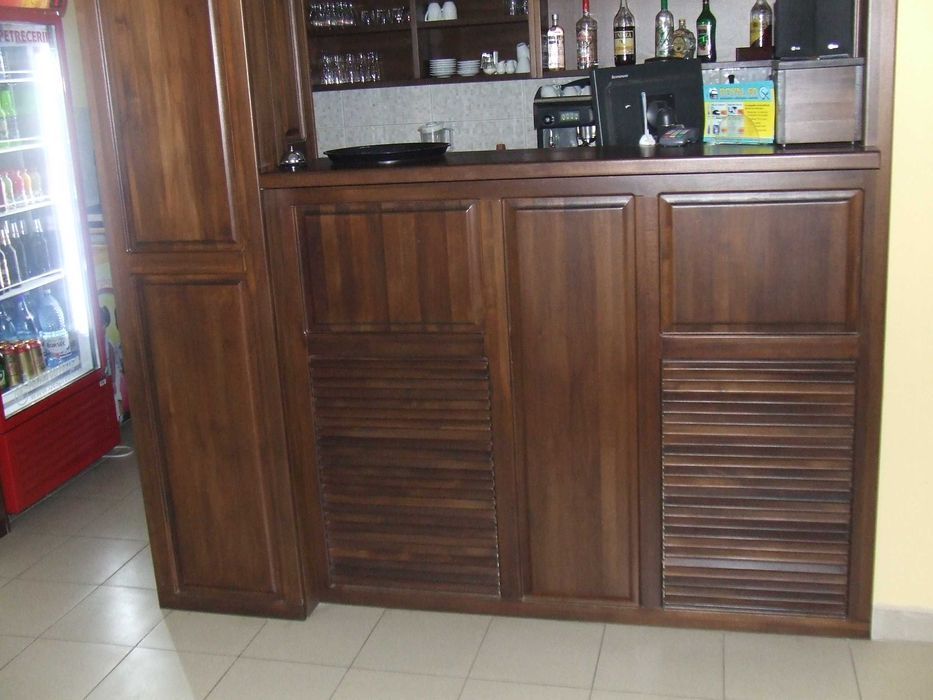 Mobilier pentru pensiuni, case de vacanta, cabane,, restaurante