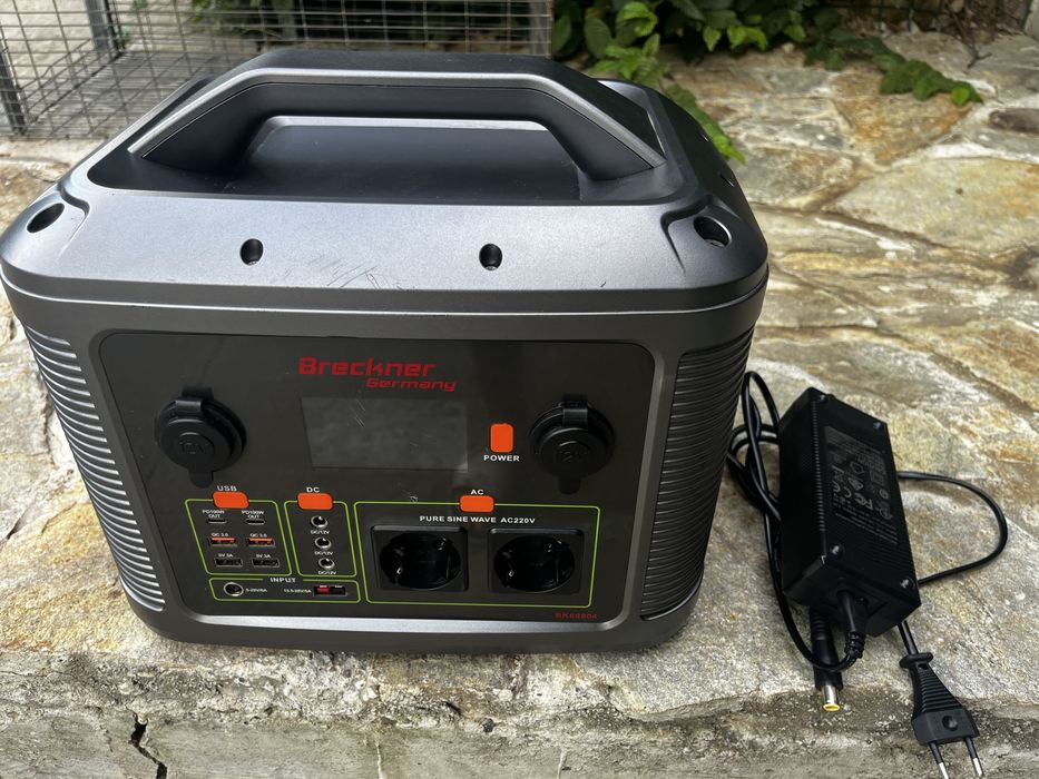 Baterie portabila stationara Li-Ion cu panou solar