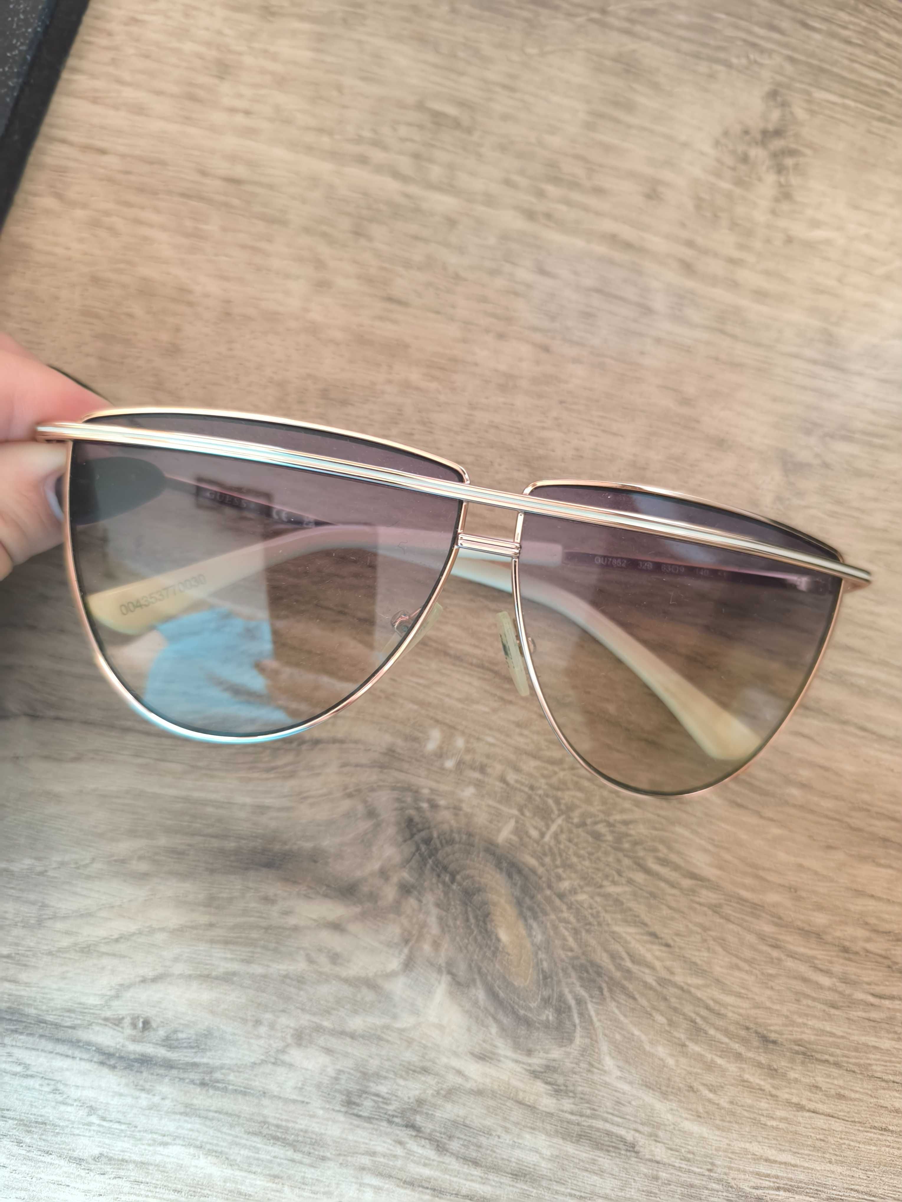 Слънчеви очила Guess