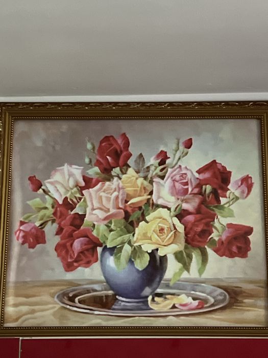 Продам картинку ………………………..